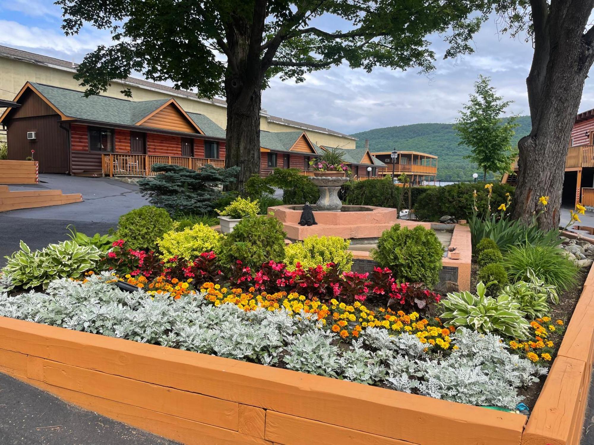 Lake Crest Inn Lake George Kültér fotó