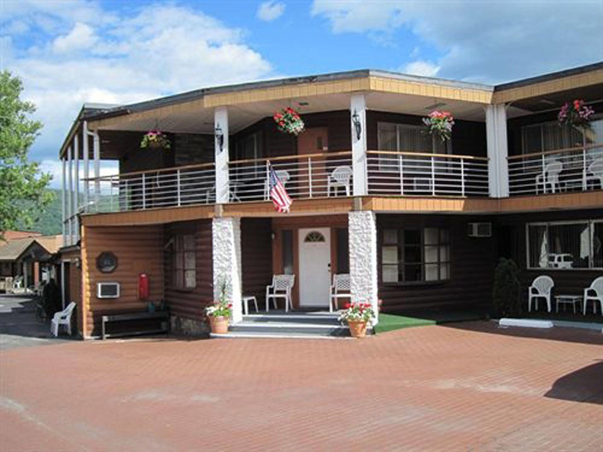 Lake Crest Inn Lake George Kültér fotó